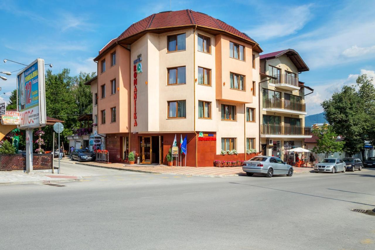 Family Hotel Romantika Velingrad Exterior photo